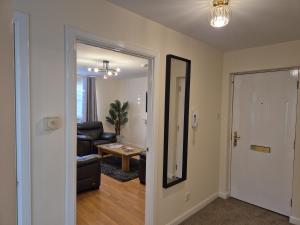 Spacious Modern 2-BR Apartment in Aberdeen City Centre