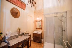 B&B / Chambres d'hotes La Villa Louis, maison d-hotes, vue mer : photos des chambres