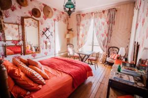 B&B / Chambres d'hotes La Villa Louis, maison d-hotes, vue mer : photos des chambres