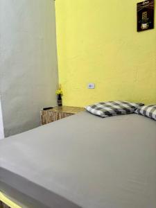 Kitnet Aconchegante Simples e Bem Localizada