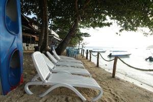 The Barat Perhentian