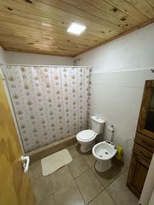 Acogedora casa con galeria y jardin