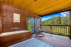 MacDonald River Retreat