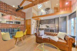 Central Two Bedroom Apartments St Albans By Central Stays Short Lets & Serviced Accommodation With Free Parking - 5