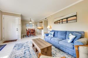 Walk to St Augustine Beach! Condo with Pool Access