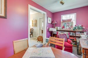 Less Than 1 Mi to Old Town Lansing Home with Furnished Deck