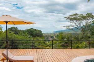 Eco-Luxurious Villa 4bdr - 5 min to the Beach