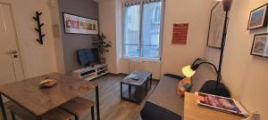 Appartements Notre bout du monde t1bis brest centre terrasse : Appartement avec Terrasse