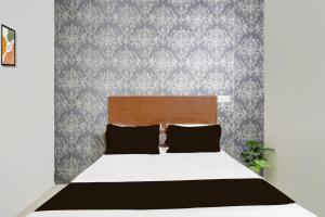 Hotel O Apex Residency