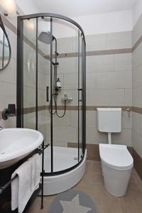 Apartments with parking space Kostrena, Rijeka - 24185