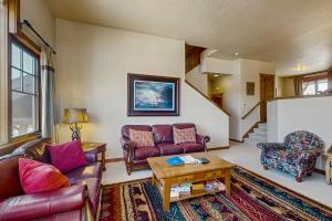 Trailside Tranquility