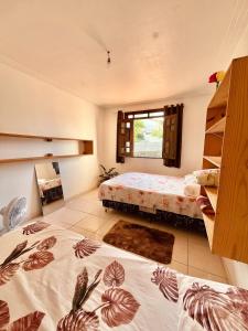 Casa Amarela Hostel & Bistrô - em Pituaçu