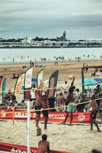 Maisons de vacances Renovated villa with terrace, 750m to beach : photos des chambres