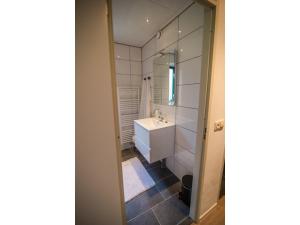 Forest Villa in Markelo with Sunny Garden