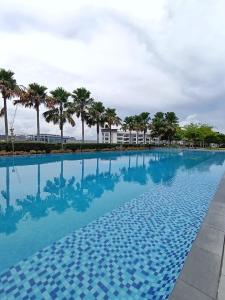Ezyhouz # Luxury 3Bedroom Seaview Balcony IMAGO TheLoftB KotaKInabalu CIty10Pax