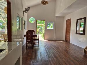 Amazing Ocean View Treehouse & Pool