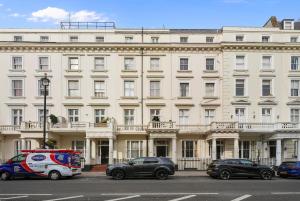 Chic Mezzanine with Balcony
