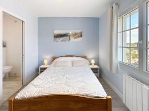 Appartements Appartement cosy a 100m de la plage et des commerces, centre de Jullouville - FR-1-361-37 : photos des chambres