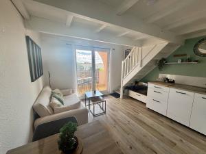 Sublime T2 Mezzanine rénové, climatisé, parking - Argelès-sur-Mer - FR-1-388-235