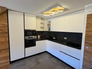 Duplex Prestige 9 Pers, Terrasse Sud, Face aux Pistes, Garage - FR-1-445-220