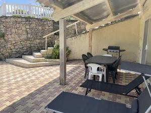 Appartements Appartement 5 pers, acces prive au lac, piscine - FR-1-822-16 : photos des chambres
