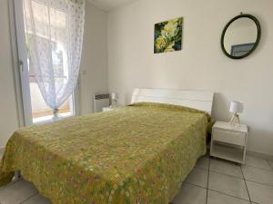 Appartement 3 pièces sur le port, à 500m de la plage, pour 6 personnes - FR-1-750-90