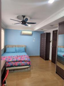 Kinrara HomeStay right at the Heart of Puchong