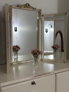 Cottage Bliss on Moonta Main St