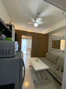Shell Residences - 1 BR Interiored with Pool View