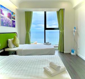 2BR Sun Grand City Hillside Sunset Town
