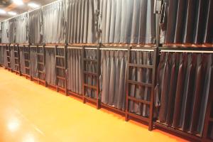 Hash Capsule Hostel Silom Soi 3