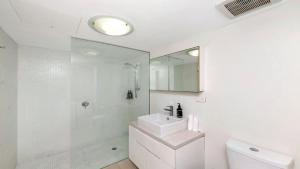 Tropical Retreat - 1406