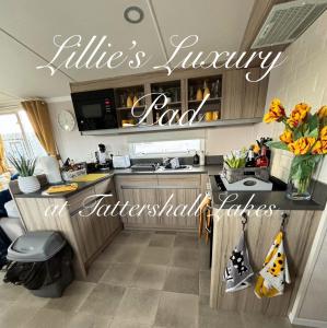 Lillies Luxury Pad at Tattershall Lakes