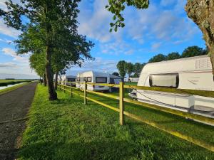 Trekkershut - De Hollandse Boerderij