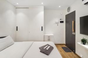 Mira Studio Bandra W by The Bombay Home Company