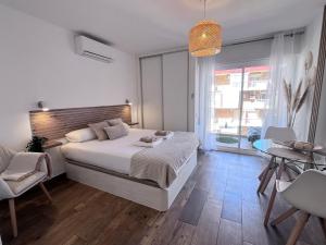 Style & comfort in Benalmádena - Pool available seasonally