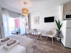 Style & comfort in Benalmádena - Pool available seasonally