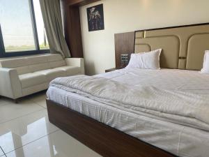 Hotel O Shubh Sankalp