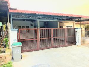 Homestay Najihah Jasin Height - 3 Bedrooms