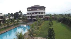 Jimmers Mountain Resort