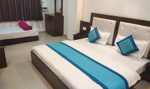 FabHotel Nakshatra Palace