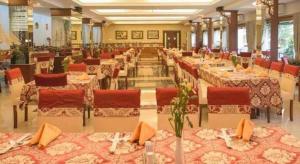 Royal Hotel
