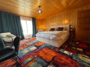 Grand chalet avec piscine extérieure