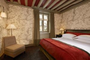 Hotels Le Pavillon de la Reine & Spa : photos des chambres