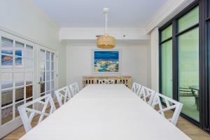 Phoenix West 607 condo