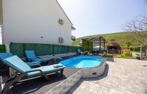 Stunning Home In Kricke