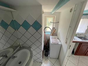 Appartements Villa Jean proche port et haute ville : photos des chambres