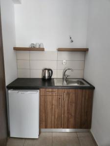 Tarra Rooms and Apartments