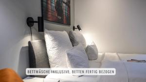 have-a-nice-Stay - Souterrain, Kino an der Natur, U-Bahn nach Hamburg 400m - Bäcker & Restaurants 500m - Lidl 800m - Zentrum 1,5km