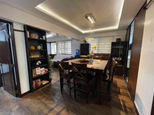Spacious 3BR with Huge TV near BGC Makati Airport